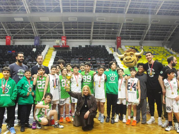 �ampiyon Toros Koleji